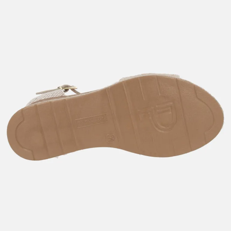 Sandalias en rafia beige con pulsera al tobillo y cuña alta