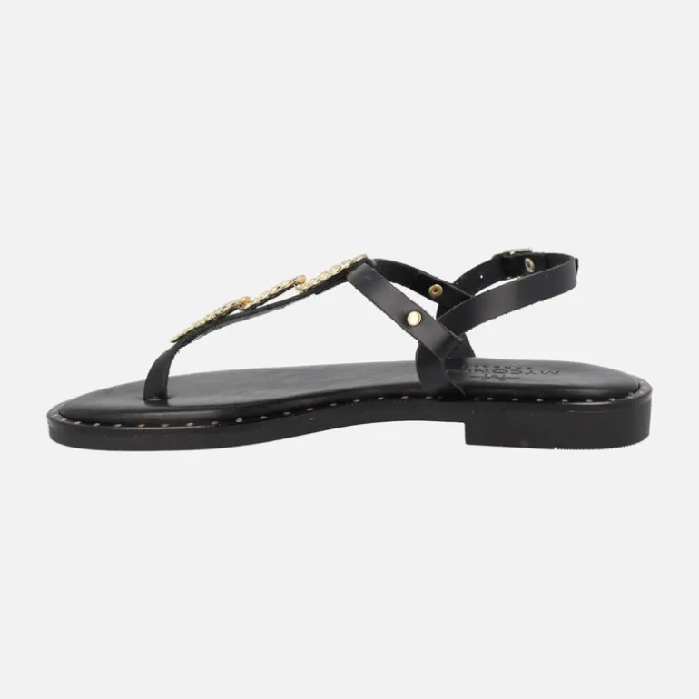 Sandalias griegas en color Negro con adorno metálico