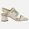 Sandalias Manarola en piel hielo con troquelado y tacones geométricos