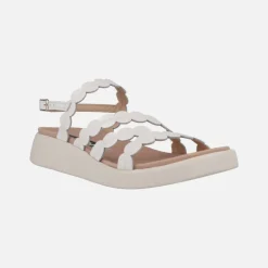 Sandalias Motril en piel acharolada con planta Memorygel