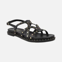 Sandalias negras de piel con tachas metálicas doradas