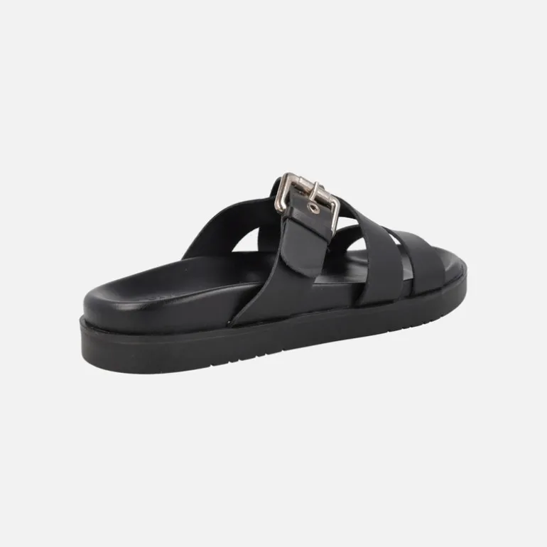 Sandalias negras de piel con tiras anchas y hebilla dorada