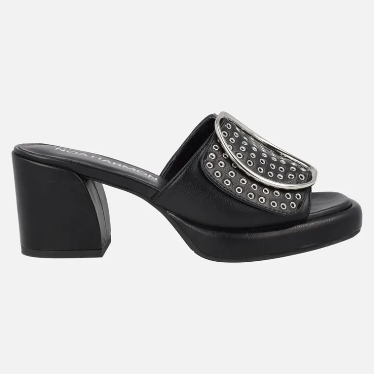 Sandalias negras de tacón con remaches y maxi hebilla Lil Cheer