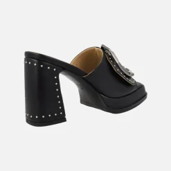 Sandalias negras Gloria con tacón alto y remaches