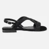 Sandalias negras planas con cobertura de strass