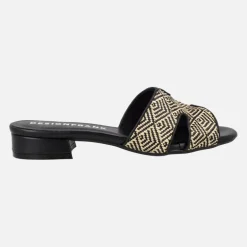 Sandalias pala en rafia beige y negra con tacones bajos