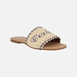 Sandalias palas en trenzado beige con mensaje C'est la vie