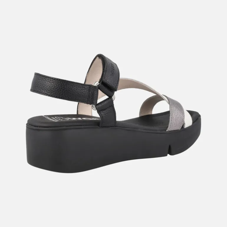 Sandalias Pandora con tiras combinadas y plataforma Extralight