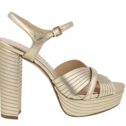 Sandalias Pedro Miralles Montefioralle con plataforma
