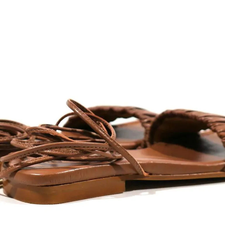 Sandalias planas con pala fruncida y cintas para mujer