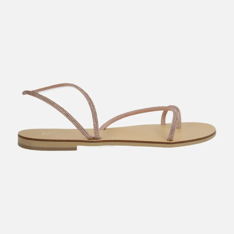 Sandalias planas con tiras de strass