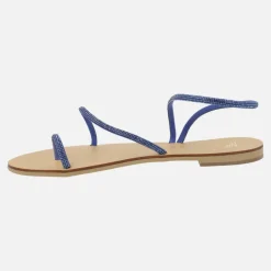 Sandalias planas con tiras de strass