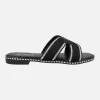 Sandalias planas de mujer de la marca Exe