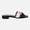 Sandalias planas de piel Yakarta