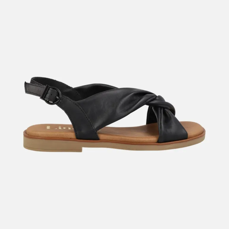 Sandalias planas de piel con tiras entrelazadas