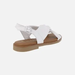Sandalias planas de piel con tiras entrelazadas