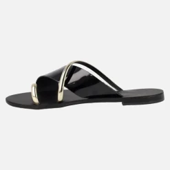 Sandalias planas en combinado negro y oro