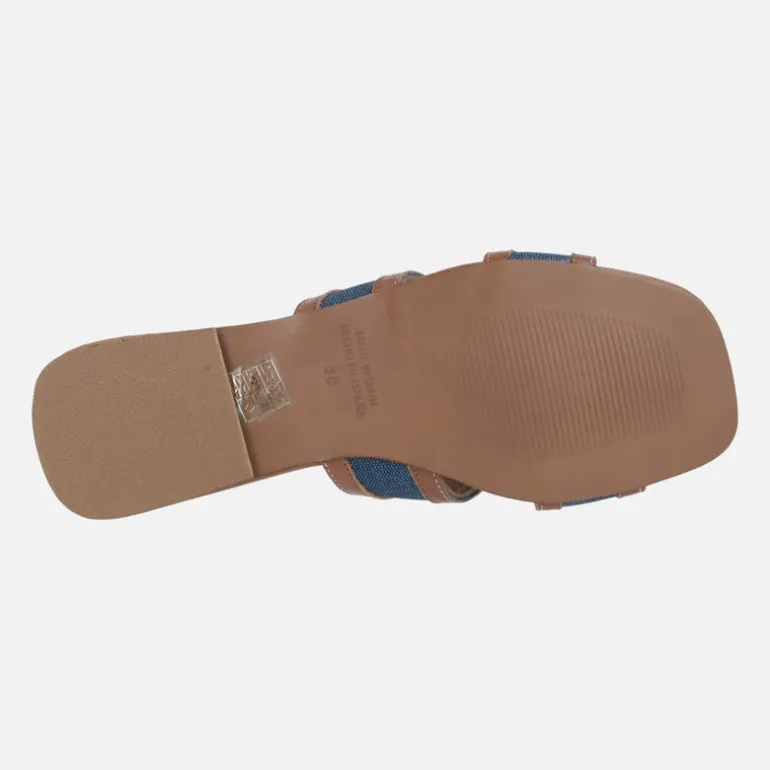 Sandalias planas en combinado bicolor