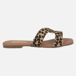 Sandalias planas en pelo animal print leopardo