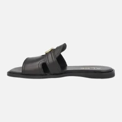 Sandalias planas estilo pala Sheila en piel negra con adorno oro