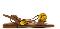 Sandalias planas para mujer con flores y cintas