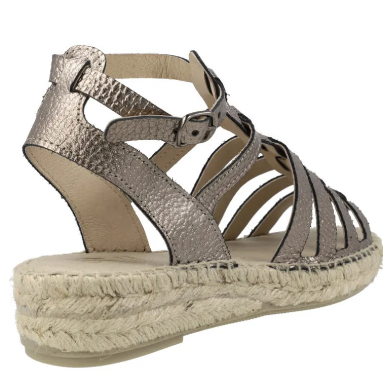 Sandalias romanas con piso de esparto en metal acero