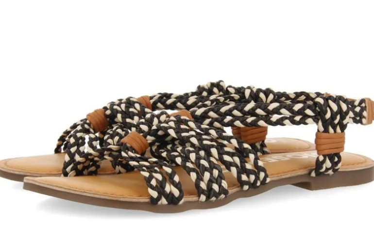 Sandalias trenzadas bicolor Matupa para mujer