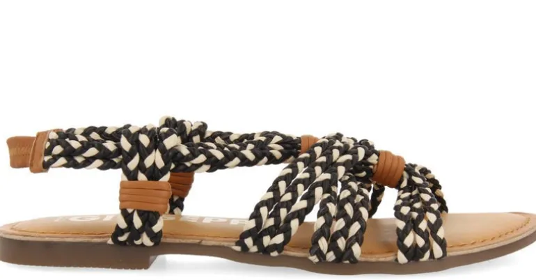 Sandalias trenzadas bicolor Matupa para mujer