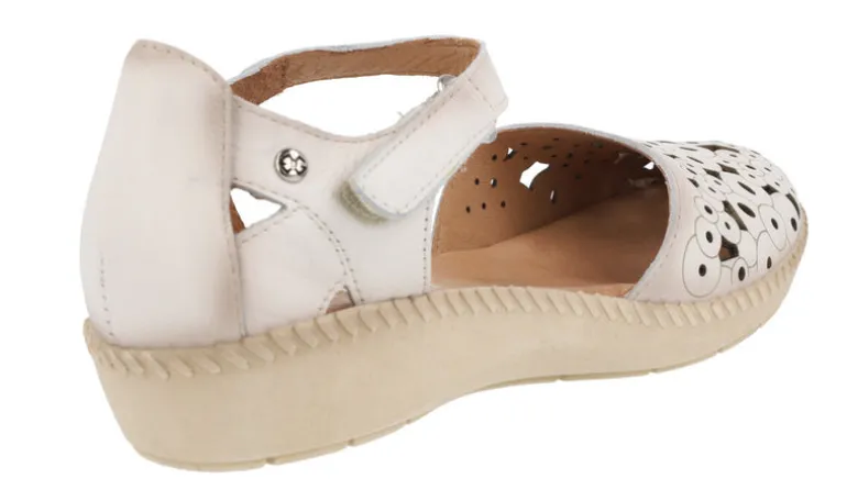 Sandalias troqueladas con cierre de velcro para mujer