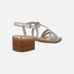 Sandalias Wonders Lily en metalizado plata