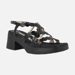 Sandalias Wonders Neus en charol negro