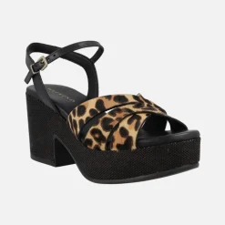 Sandalias Zael en animal print leopardo con plataforma de rafia