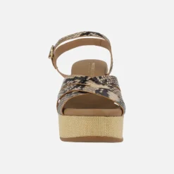 Sandalias Zael en animal print serpiente con plataforma de rafia