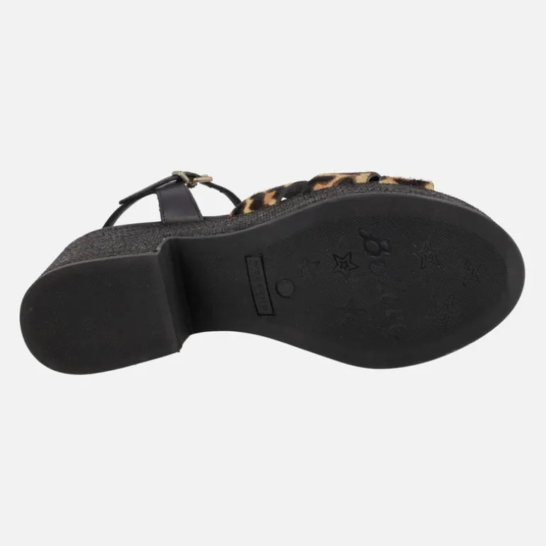 Sandalias Zael en animal print leopardo con plataforma de rafia