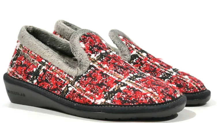 Zapatillas de casa cerradas en tejido rojo para mujer