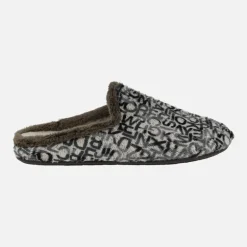 Zapatillas de casa descalzas para hombre con fondo de Letras