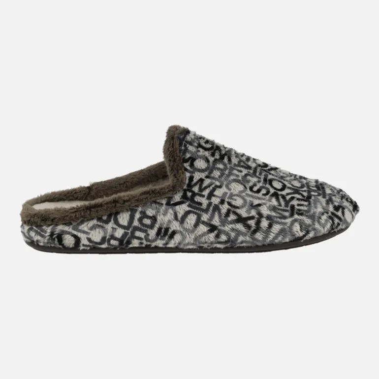 Zapatillas de casa descalzas para hombre con fondo de Letras