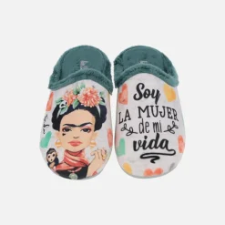 Zapatillas de casa Frida Soy la mujer de mi vida en combinado verde