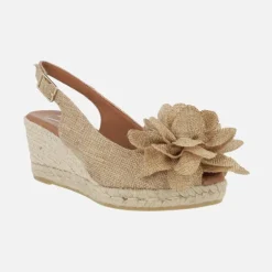 Zapatillas de esparto abiertas de puntera con adorno de flor