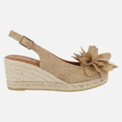 Zapatillas de esparto abiertas de puntera con adorno de flor