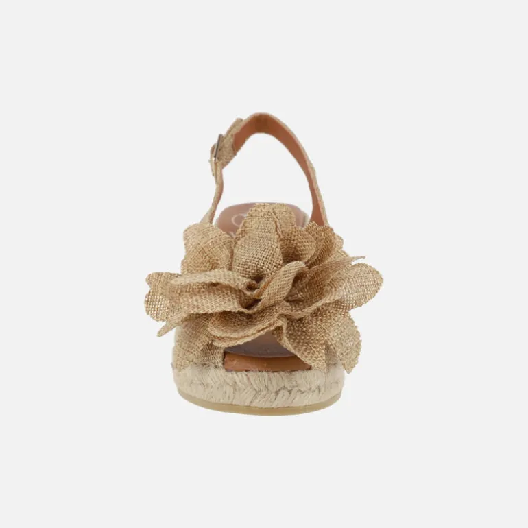 Zapatillas de esparto abiertas de puntera con adorno de flor