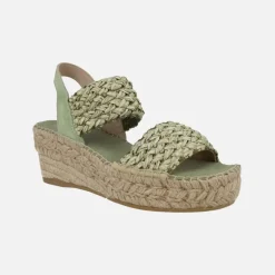 Zapatillas de esparto con cuña media y tiras trenzadas de rafia