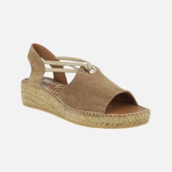 Zapatillas de esparto con puntera abierta y cuña baja