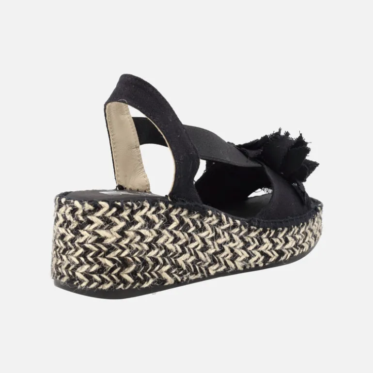 Zapatillas de esparto con plataforma y adorno de flor