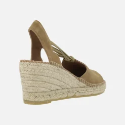 Zapatillas de esparto de piel con argolla metálica y elásticos Viguera 2143