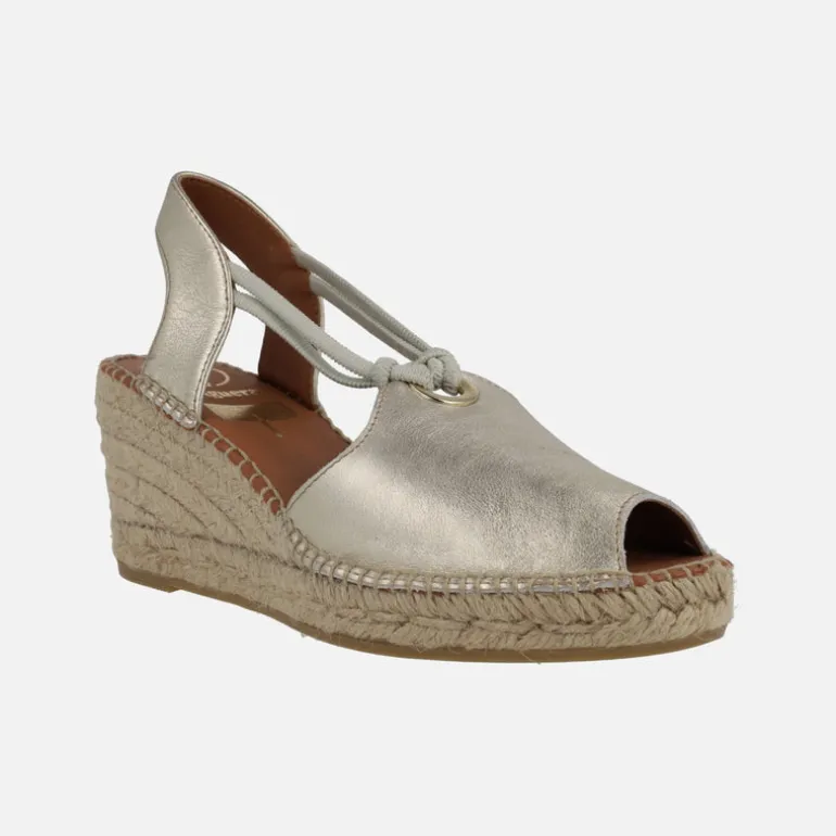 Zapatillas de esparto de piel con argolla metálica y elásticos Viguera 2143