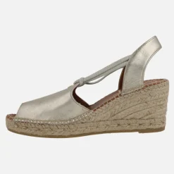 Zapatillas de esparto de piel con argolla metálica y elásticos Viguera 2143