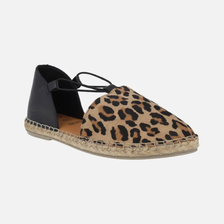 Zapatillas de esparto en piel negra y animal print leopardo con elásticos