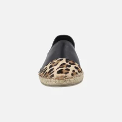Zapatillas de esparto en piel negra con puntera en print leopardo