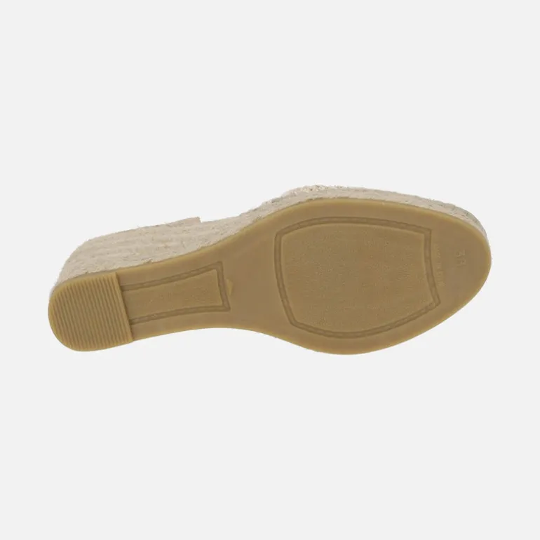 Zapatillas de esparto en rafia brillo crudo con adorno joya